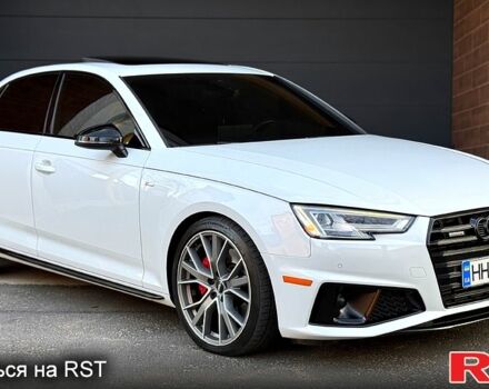 Белый Ауди А4, объемом двигателя 2 л и пробегом 222 тыс. км за 18700 $, фото 1 на Automoto.ua