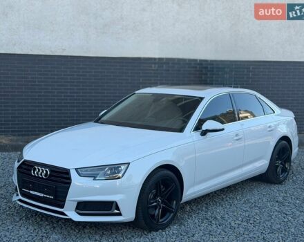 Белый Ауди А4, объемом двигателя 2 л и пробегом 56 тыс. км за 17900 $, фото 1 на Automoto.ua