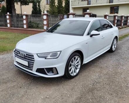 Белый Ауди А4, объемом двигателя 2 л и пробегом 80 тыс. км за 11200 $, фото 1 на Automoto.ua