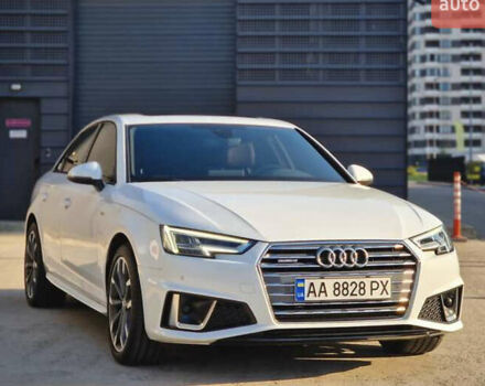 Білий Ауді А4, об'ємом двигуна 1.98 л та пробігом 79 тис. км за 19000 $, фото 1 на Automoto.ua