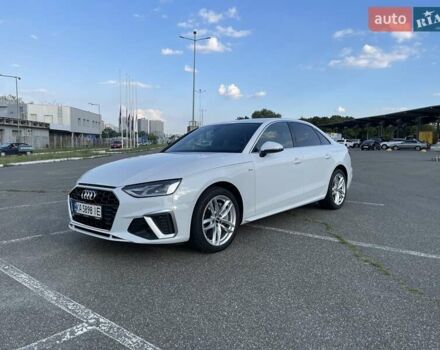 Белый Ауди А4, объемом двигателя 2 л и пробегом 41 тыс. км за 25900 $, фото 1 на Automoto.ua
