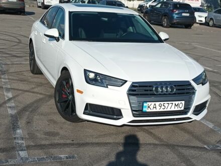 Белый Ауди А4, объемом двигателя 2 л и пробегом 247 тыс. км за 19400 $, фото 1 на Automoto.ua