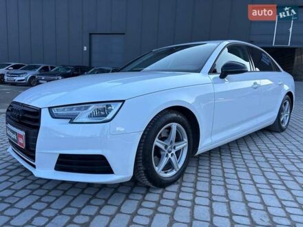 Ауді А4 2019 у Львові на Automoto.ua Білий Ауді А4, об'ємом двигуна 2 л та пробігом 134 тис. км за 21490 $, фото 1 на Automoto.ua