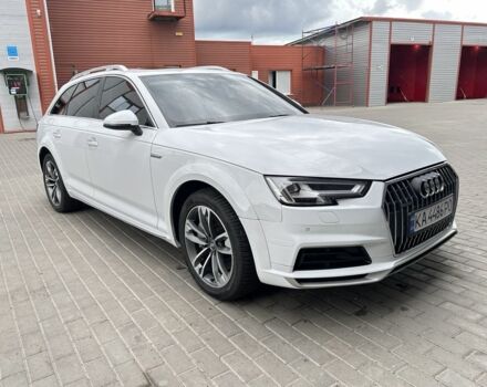 Белый Ауди А4, объемом двигателя 2 л и пробегом 60 тыс. км за 24500 $, фото 1 на Automoto.ua