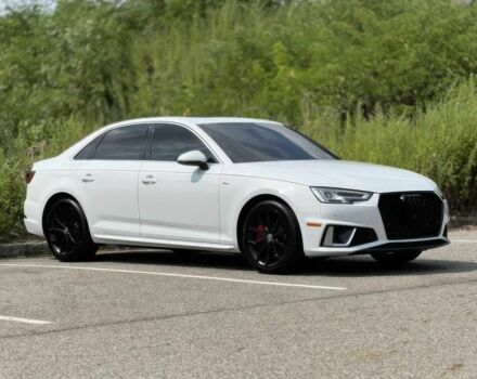 Білий Ауді А4, об'ємом двигуна 2 л та пробігом 45 тис. км за 11500 $, фото 1 на Automoto.ua