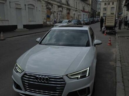 Белый Ауди А4, объемом двигателя 1.98 л и пробегом 40 тыс. км за 24500 $, фото 1 на Automoto.ua