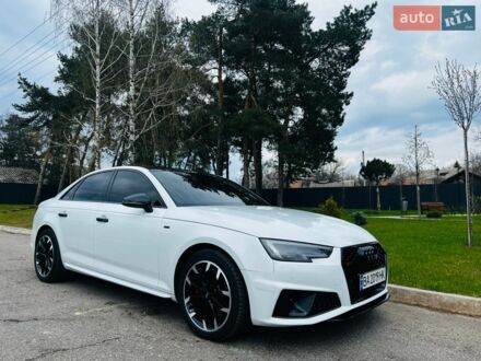 Белый Ауди А4, объемом двигателя 1.98 л и пробегом 86 тыс. км за 26999 $, фото 1 на Automoto.ua