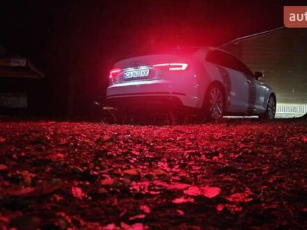 Ауди А4 2019 в Черкассах на Automoto.ua Белый Ауди А4, объемом двигателя 1.98 л и пробегом 76 тыс. км за 18600 $, фото 1 на Automoto.ua