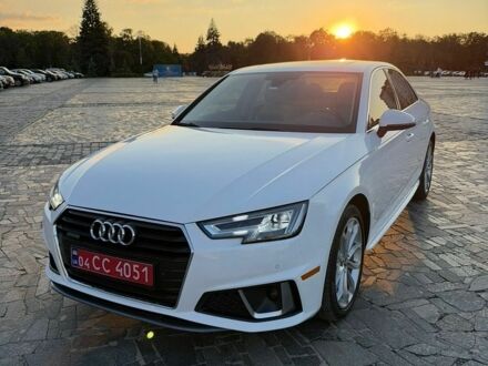Белый Ауди А4, объемом двигателя 1.98 л и пробегом 167 тыс. км за 17300 $, фото 1 на Automoto.ua