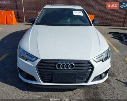 Белый Ауди А4, объемом двигателя 2 л и пробегом 141 тыс. км за 4700 $, фото 1 на Automoto.ua