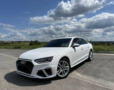 Белый Ауди А4, объемом двигателя 2 л и пробегом 53 тыс. км за 21900 $, фото 1 на Automoto.ua
