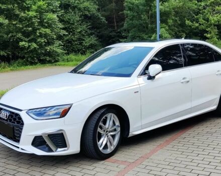 Белый Ауди А4, объемом двигателя 2 л и пробегом 42 тыс. км за 9500 $, фото 1 на Automoto.ua