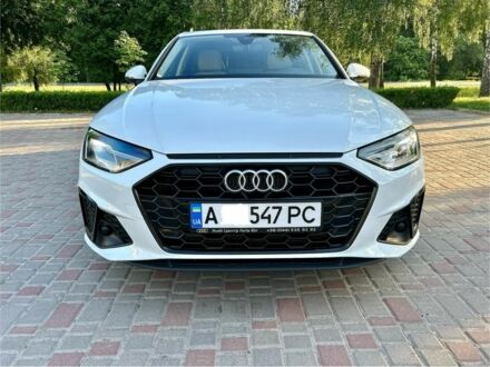Ауди А4 2020 в Киеве на Automoto.ua Белый Ауди А4, объемом двигателя 0 л и пробегом 53 тыс. км за 25500 $, фото 1 на Automoto.ua