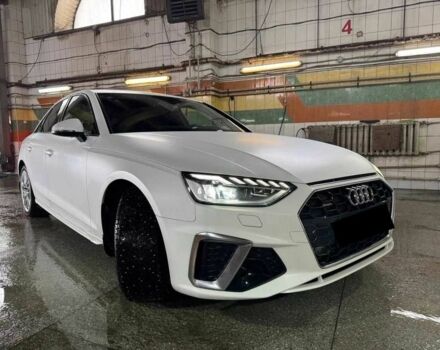 Белый Ауди А4, объемом двигателя 2 л и пробегом 71 тыс. км за 21000 $, фото 1 на Automoto.ua