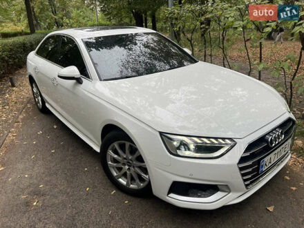 Ауди А4 2020 в Киеве на Automoto.ua Белый Ауди А4, объемом двигателя 1.98 л и пробегом 46 тыс. км за 27900 $, фото 1 на Automoto.ua