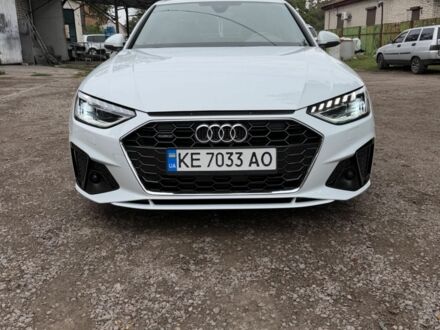 Белый Ауди А4, объемом двигателя 2 л и пробегом 77 тыс. км за 22815 $, фото 1 на Automoto.ua