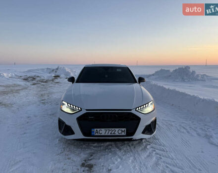 Белый Ауди А4, объемом двигателя 2 л и пробегом 169 тыс. км за 24500 $, фото 1 на Automoto.ua