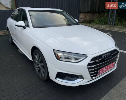 Білий Ауді А4, об'ємом двигуна 2 л та пробігом 70 тис. км за 25500 $, фото 1 на Automoto.ua