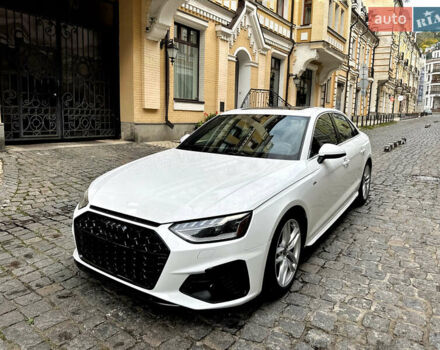 Белый Ауди А4, объемом двигателя 1.98 л и пробегом 93 тыс. км за 29000 $, фото 1 на Automoto.ua