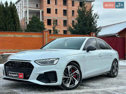 Білий Ауді А4, об'ємом двигуна 2 л та пробігом 29 тис. км за 35990 $, фото 1 на Automoto.ua