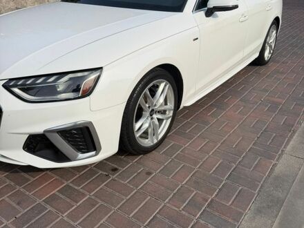 Белый Ауди А4, объемом двигателя 2 л и пробегом 97 тыс. км за 29000 $, фото 1 на Automoto.ua