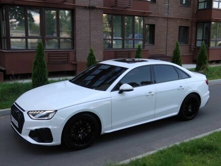 Белый Ауди А4, объемом двигателя 2 л и пробегом 47 тыс. км за 29800 $, фото 1 на Automoto.ua