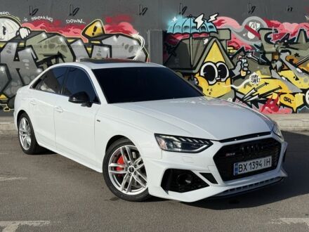 Белый Ауди А4, объемом двигателя 2 л и пробегом 99 тыс. км за 22900 $, фото 1 на Automoto.ua