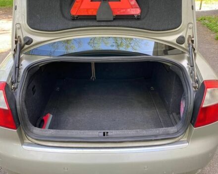 Бежевый Ауди А4, объемом двигателя 0 л и пробегом 315 тыс. км за 4200 $, фото 2 на Automoto.ua