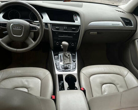 Бежевий Ауді А4, об'ємом двигуна 2 л та пробігом 110 тис. км за 9800 $, фото 4 на Automoto.ua