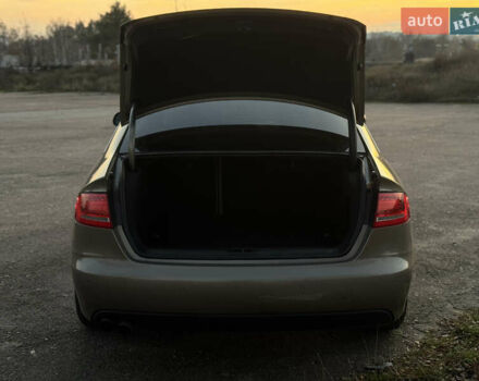 Бежевый Ауди А4, объемом двигателя 2 л и пробегом 129 тыс. км за 9200 $, фото 12 на Automoto.ua