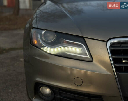 Бежевый Ауди А4, объемом двигателя 2 л и пробегом 129 тыс. км за 9200 $, фото 6 на Automoto.ua
