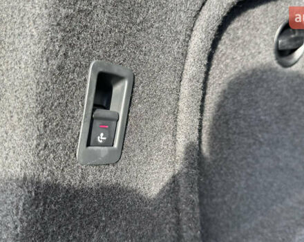 Бежевий Ауді А4, об'ємом двигуна 1.97 л та пробігом 69 тис. км за 32900 $, фото 93 на Automoto.ua