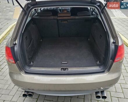 Бежевый Ауди А4, объемом двигателя 2 л и пробегом 234 тыс. км за 7990 $, фото 8 на Automoto.ua