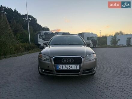 Бежевый Ауди А4, объемом двигателя 2 л и пробегом 350 тыс. км за 5800 $, фото 1 на Automoto.ua