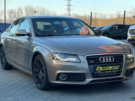 Ауди А4 2010 в Черновцах на Automoto.ua Бежевый Ауди А4, объемом двигателя 2 л и пробегом 245 тыс. км за 9999 $, фото 1 на Automoto.ua