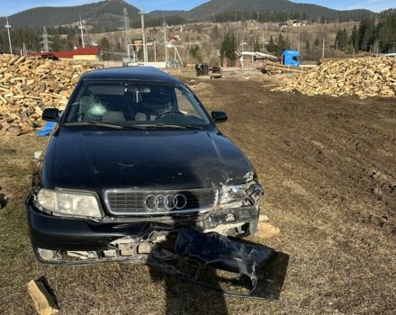 Черный Ауди А4, объемом двигателя 1.6 л и пробегом 270 тыс. км за 999 $, фото 10 на Automoto.ua