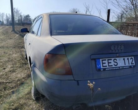 Чорний Ауді А4, об'ємом двигуна 1.8 л та пробігом 300 тис. км за 1200 $, фото 2 на Automoto.ua