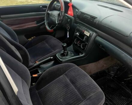 Чорний Ауді А4, об'ємом двигуна 0 л та пробігом 406 тис. км за 2000 $, фото 3 на Automoto.ua