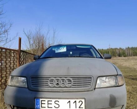 Чорний Ауді А4, об'ємом двигуна 1.8 л та пробігом 300 тис. км за 1200 $, фото 1 на Automoto.ua