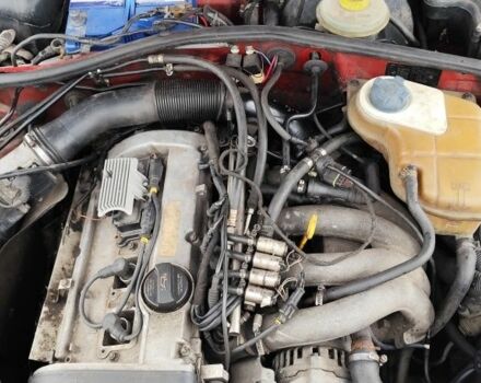 Чорний Ауді А4, об'ємом двигуна 1.8 л та пробігом 300 тис. км за 1200 $, фото 3 на Automoto.ua