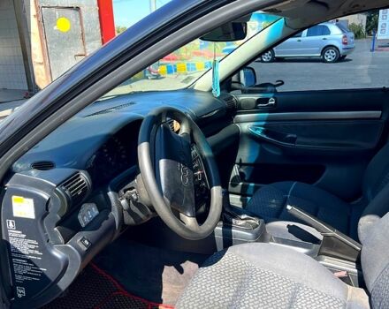 Чорний Ауді А4, об'ємом двигуна 1.6 л та пробігом 270 тис. км за 3700 $, фото 4 на Automoto.ua