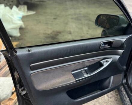 Черный Ауди А4, объемом двигателя 1.6 л и пробегом 250 тыс. км за 1500 $, фото 9 на Automoto.ua