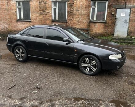 Черный Ауди А4, объемом двигателя 1.8 л и пробегом 350 тыс. км за 2550 $, фото 2 на Automoto.ua