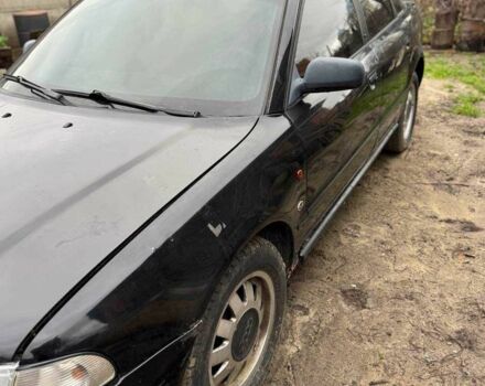 Черный Ауди А4, объемом двигателя 1.6 л и пробегом 250 тыс. км за 1500 $, фото 3 на Automoto.ua