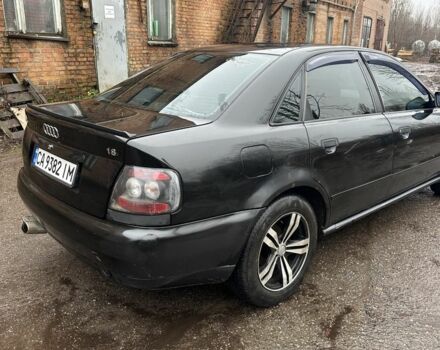 Черный Ауди А4, объемом двигателя 1.8 л и пробегом 350 тыс. км за 2550 $, фото 3 на Automoto.ua