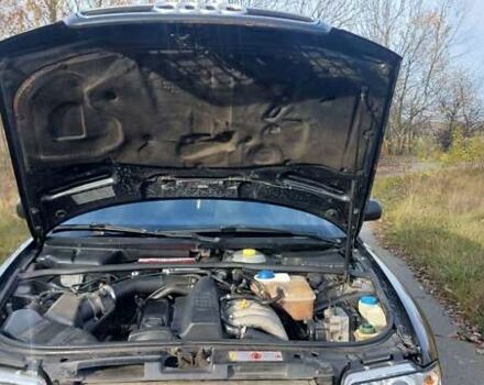 Черный Ауди А4, объемом двигателя 1.6 л и пробегом 276 тыс. км за 3500 $, фото 12 на Automoto.ua