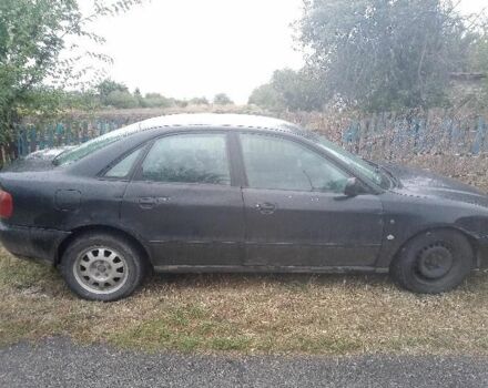 Черный Ауди А4, объемом двигателя 1.9 л и пробегом 390 тыс. км за 1350 $, фото 3 на Automoto.ua