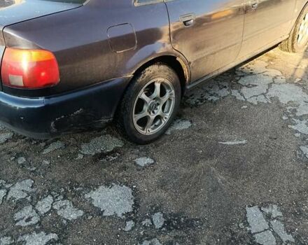 Черный Ауди А4, объемом двигателя 1.9 л и пробегом 400 тыс. км за 3600 $, фото 1 на Automoto.ua