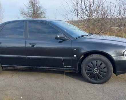 Черный Ауди А4, объемом двигателя 1.6 л и пробегом 276 тыс. км за 3500 $, фото 7 на Automoto.ua