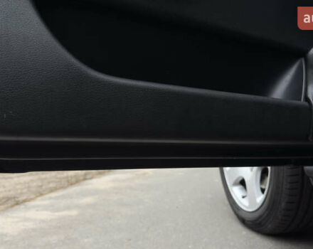 Чорний Ауді А4, об'ємом двигуна 1.8 л та пробігом 252 тис. км за 3800 $, фото 30 на Automoto.ua